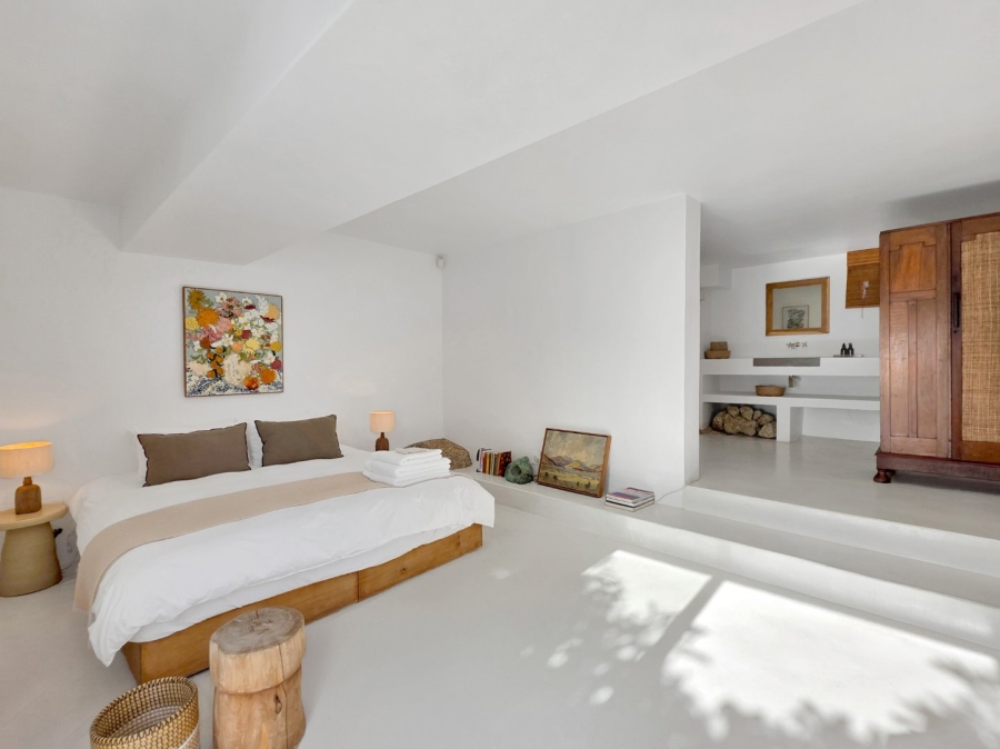 To Let 7 Bedroom Property for Rent in Bantry Bay Western Cape